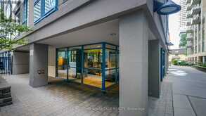 801 - 75 DALHOUSIE STREET N Toronto