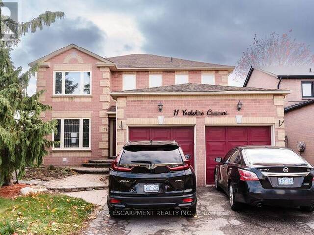 11 YORKSHIRE CRESCENT Whitby  Ontario