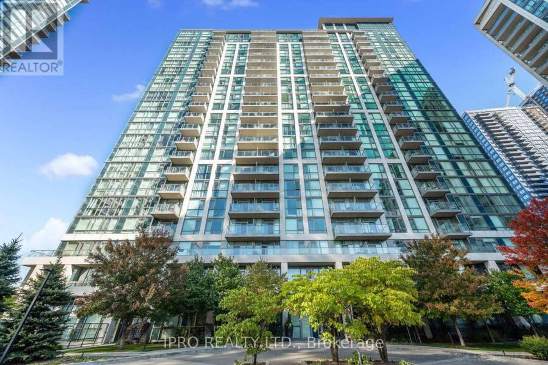 615 - 339 RATHBURN ROAD W Mississauga