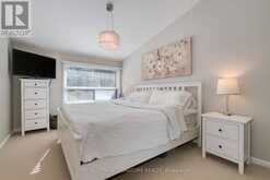 2 - 48 THREE VALLEYS DRIVE Toronto 