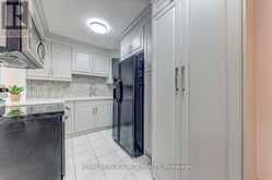 410 - 15 SEWELLS ROAD Toronto 