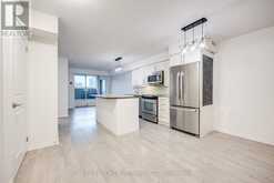 213 - 125 WESTERN BATTERY ROAD Toronto 