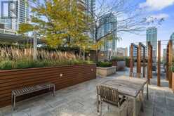 1007 - 25 BROADWAY AVENUE Toronto 