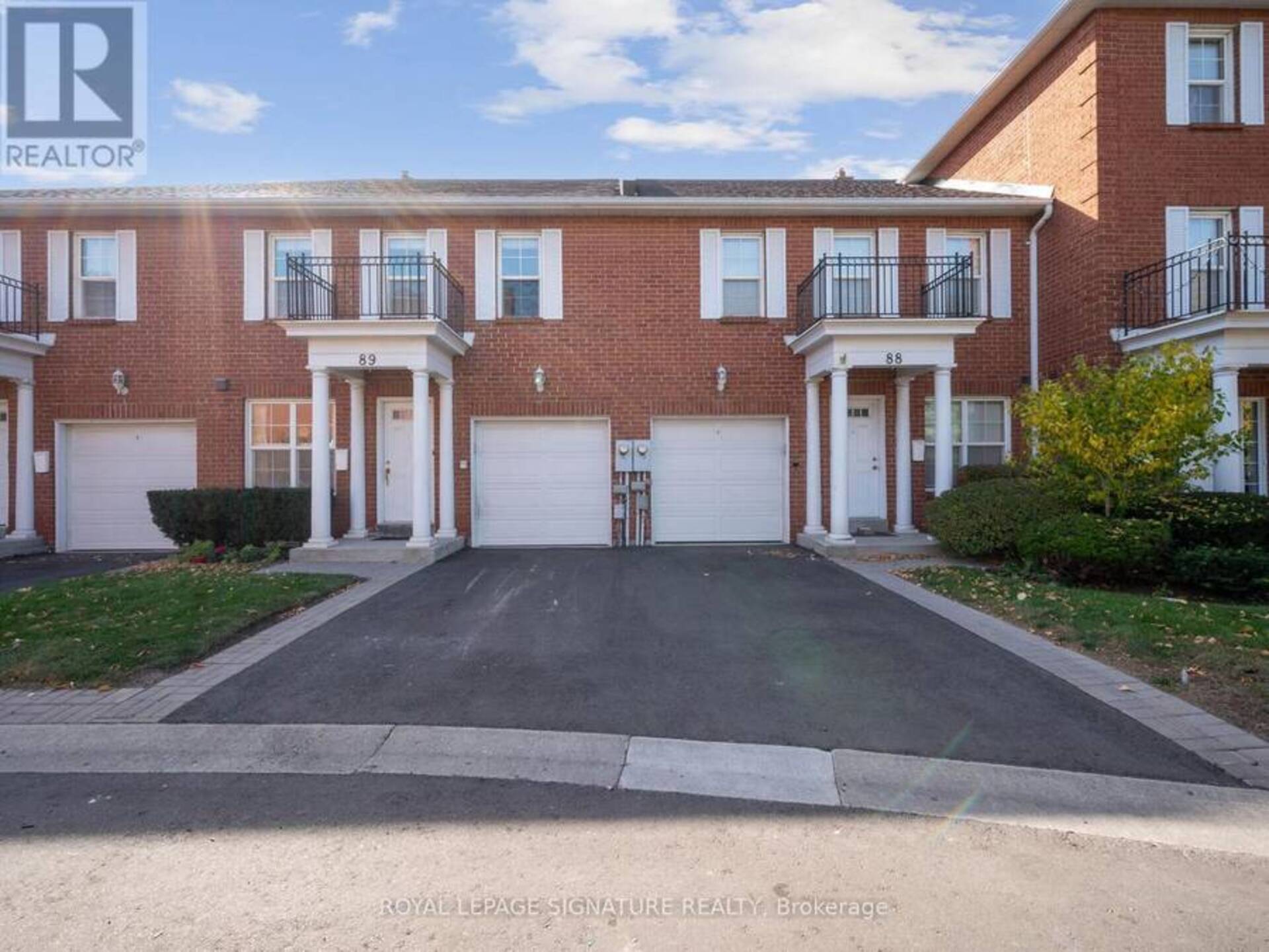 89 STORNWOOD COURT Brampton 