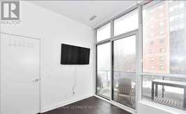 121 - 1030 KING STREET W Toronto 