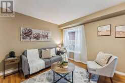 1555 GLENBOURNE DRIVE Oshawa 