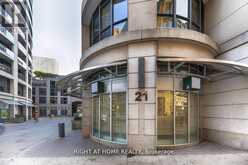 808 - 21 CARLTON STREET Toronto