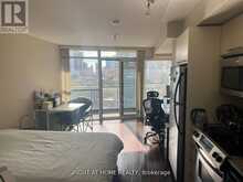 808 - 21 CARLTON STREET Toronto