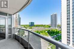 1023 - 135 VILLAGE GREEN SQUARE Toronto