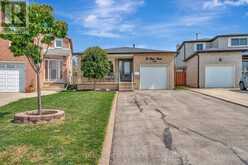 23 REGIS COURT Hamilton 