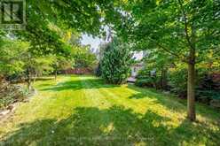 10 BAYLOR CRESCENT Halton Hills