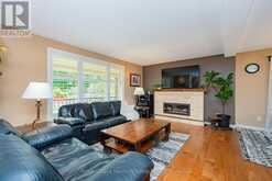 10 BAYLOR CRESCENT Halton Hills