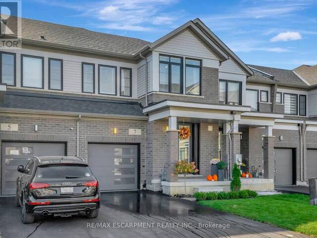 7 FREEDOM CRESCENT Hamilton  Ontario