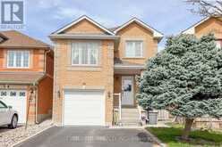 32 CLANDFIELD STREET Markham