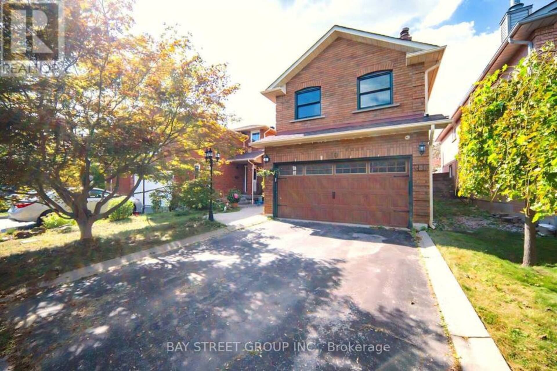 110 SUMMITCREST DRIVE Richmond Hill