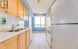 1611 - 55 STRATHAVEN DRIVE Mississauga 