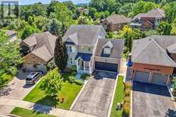 17 WINEGARDEN TRAIL Hamilton