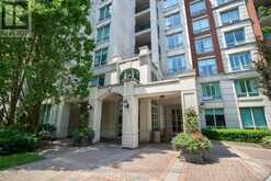 811 - 18 WILLIAM CARSON CRESCENT Toronto