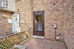 86 CROACH CRESCENT Toronto