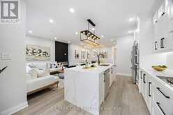 50 ENGLISH OAK DRIVE Richmond Hill