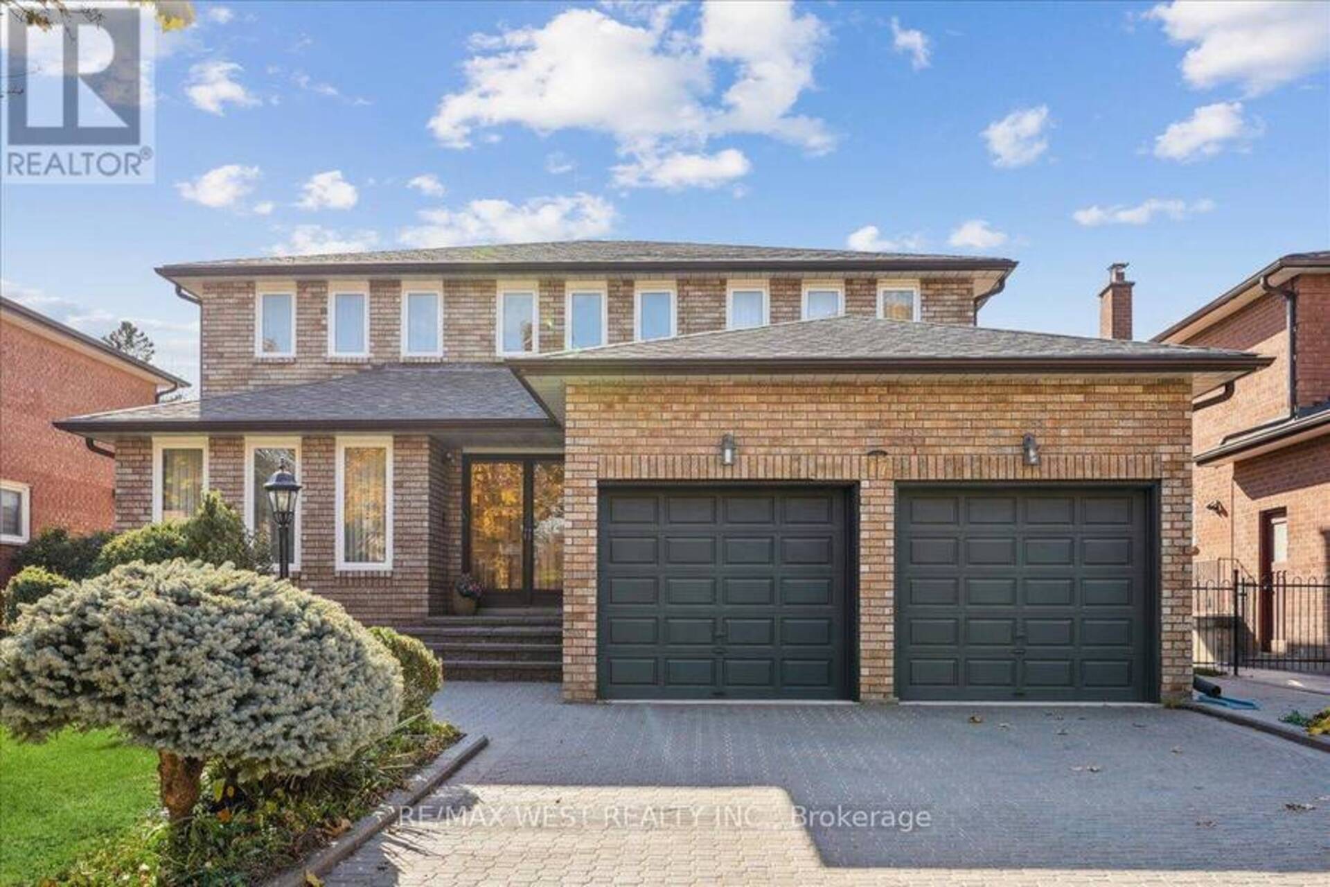 17 DOWLING CIRCLE Markham 