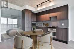 512 - 2720 DUNDAS STREET W Toronto 