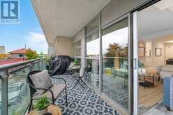 216 - 2464 WESTON ROAD Toronto 