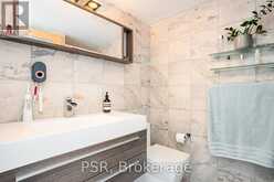 921 - 650 QUEENS QUAY W Toronto