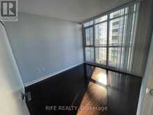 1038 - 15 ICEBOAT TERRACE Toronto 