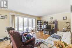 1239 DE QUINCY CRESCENT Burlington