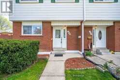 68 LYNMONT ROAD Toronto 