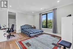 15714 BATHURST STREET King