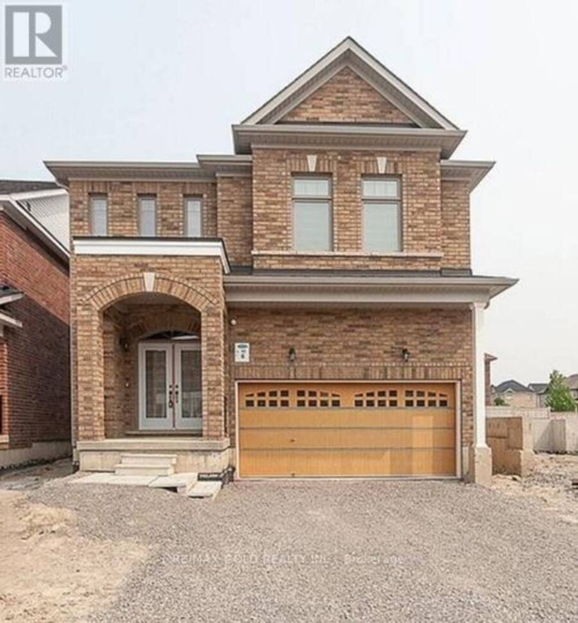 6 MAC CAMPBELL WAY Bradford/West Gwillimbury 