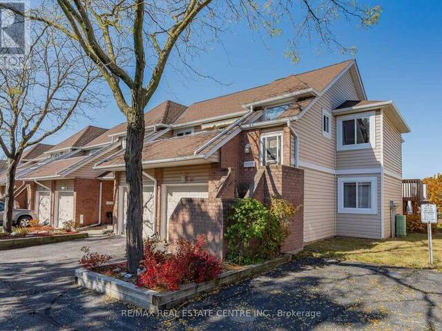 22 - 205 HIGHLAND CRESCENT Kitchener Ontario