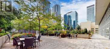 1505 - 386 YONGE STREET Toronto