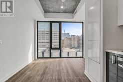 906 - 195 MCCAUL STREET Toronto