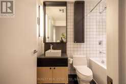 224 - 783 BATHURST STREET Toronto 