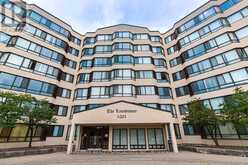 520 - 1001 CEDARGLEN GATE Mississauga