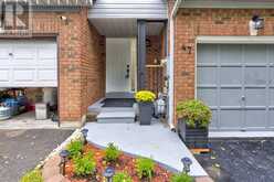 47 STONELEDGE CIRCLE Brampton