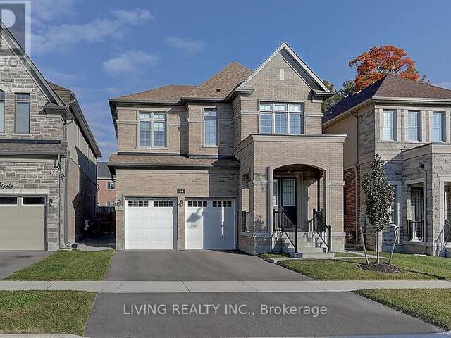 44 SIKURA CIRCLE Aurora Ontario