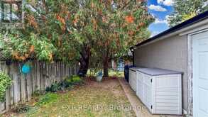 2 - 477A COSBURN AVENUE Toronto