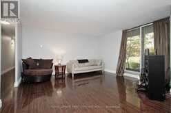 102 - 1 ROYAL ORCHARD BLV BOULEVARD Markham 