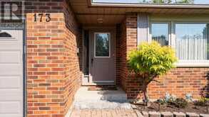 173 VISCOUNT ROAD Brantford