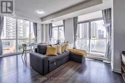 307 - 62 FOREST MANOR ROAD Toronto 