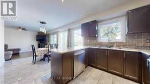 38 REDMOND DRIVE Ajax