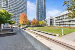 2501 - 30 HERONS HILL WAY Toronto