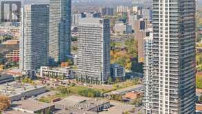 2501 - 30 HERONS HILL WAY Toronto