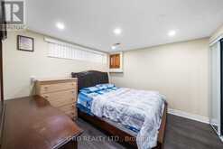 5 ELMHURST DRIVE Toronto 