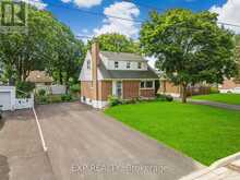 215 ELMWOOD CRESCENT Milton