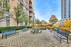 1602 - 5229 DUNDAS STREET W Toronto